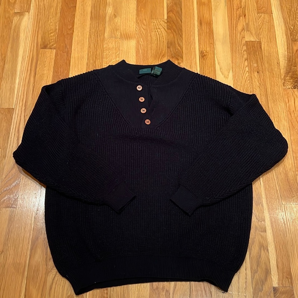 Men’s sweater 1/4 button front